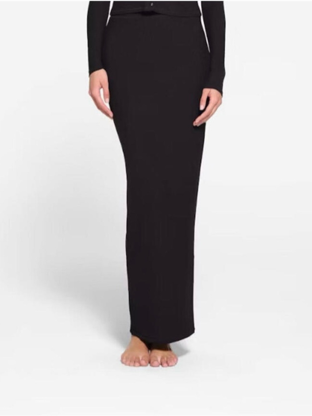 SKIMS Ribbed Long Pencil Skirt - Picture 2 of 3